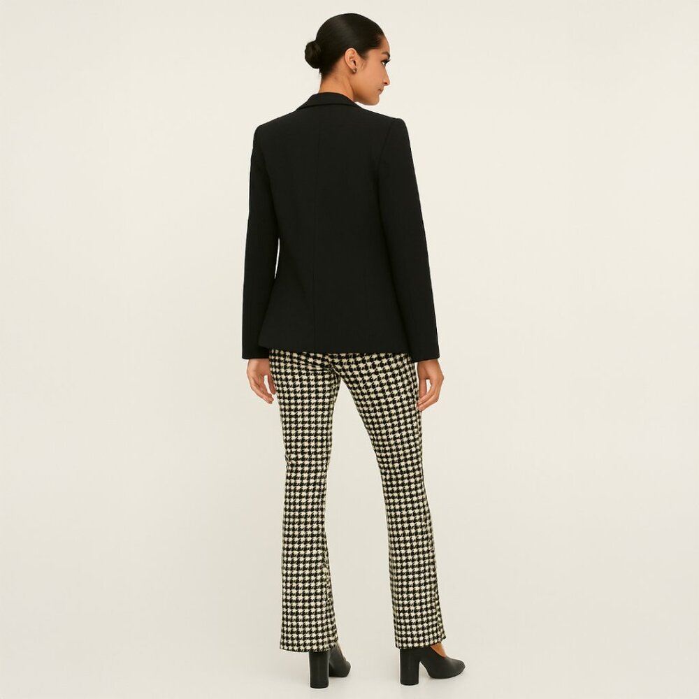 🆂🅰🅻🅴 A314 • Classic Houndstooth Flare Pants - Picture 2 of 5